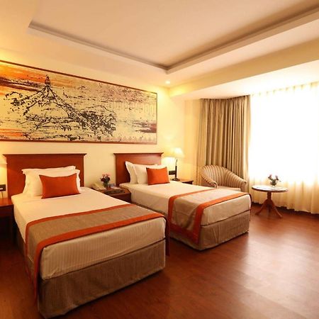 Hotel Aela Grand Near Delhi Airport By La Casa New Delhi Exterior photo