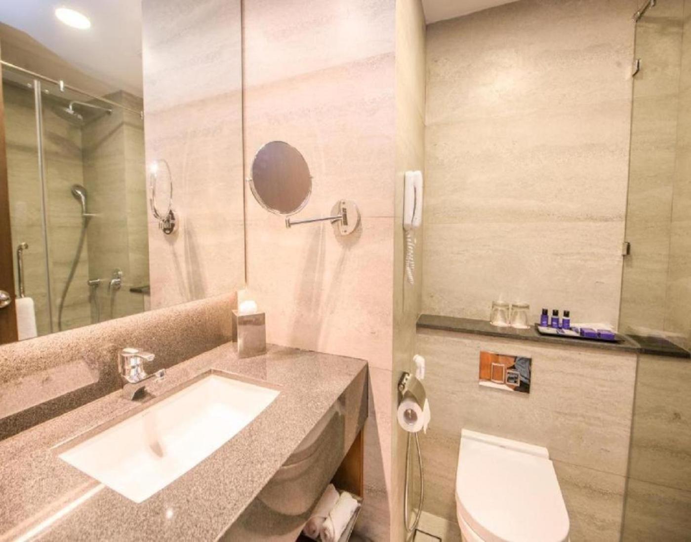 Hotel Aela Grand Near Delhi Airport By La Casa New Delhi Exterior photo